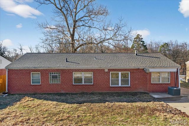 10235 Midland Boulevard, Overland, MO 63114