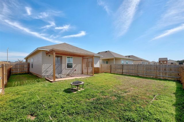 620 Independence Ave, Liberty Hill, TX 78642