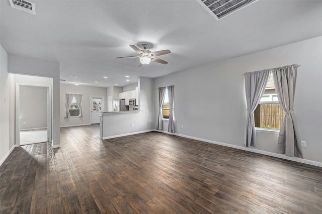 620 Independence Ave, Liberty Hill, TX 78642