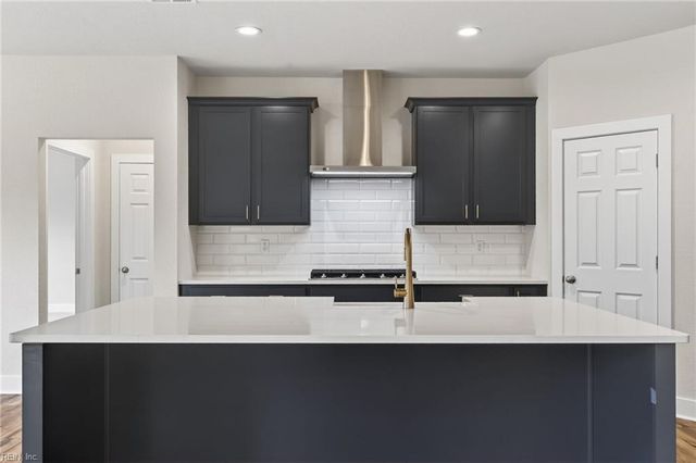 6664H Blackwater RD, Virginia Beach, VA 23457