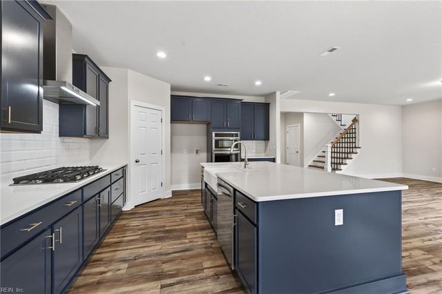 6664H Blackwater RD, Virginia Beach, VA 23457