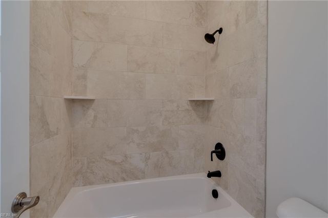 6664H Blackwater RD, Virginia Beach, VA 23457