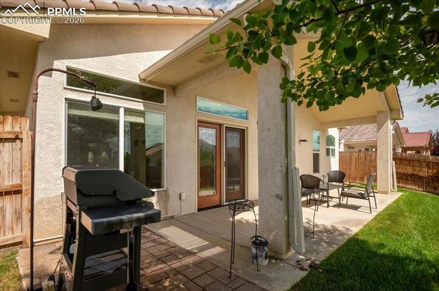 934 Aspencrest Drive, Pueblo, CO 81005