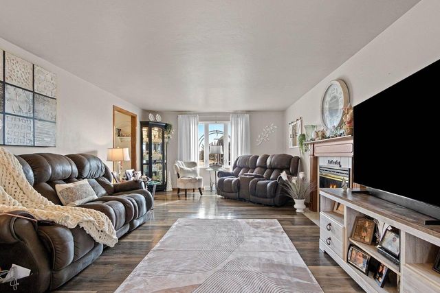 2822 AQUARIUS ROAD, Green Bay, WI 54311