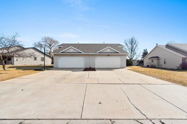2822 AQUARIUS ROAD, Green Bay, WI 54311