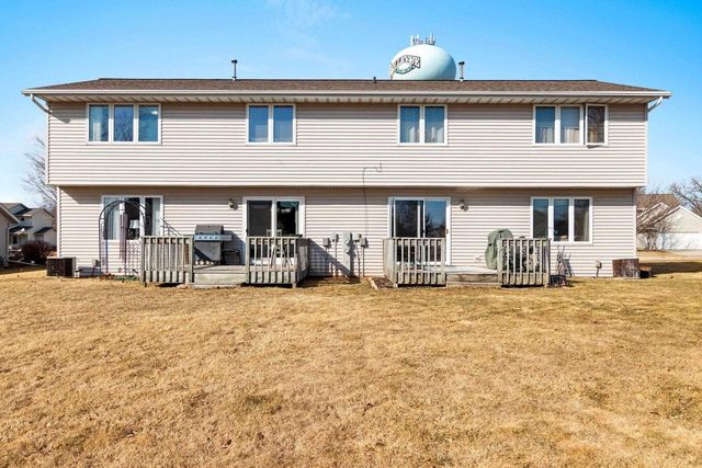 2822 AQUARIUS ROAD, Green Bay, WI 54311