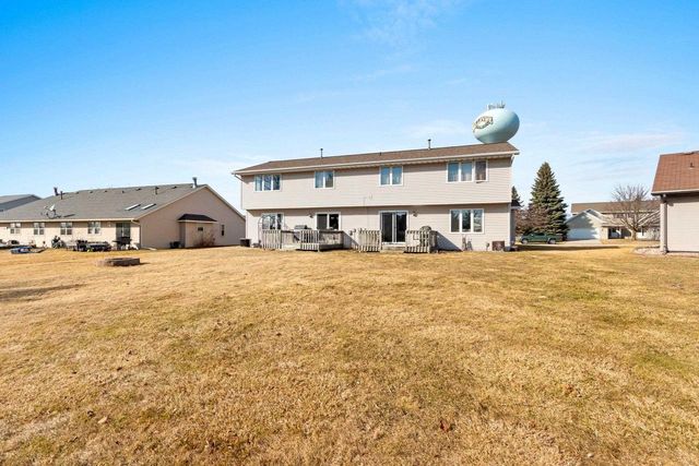 2822 AQUARIUS ROAD, Green Bay, WI 54311