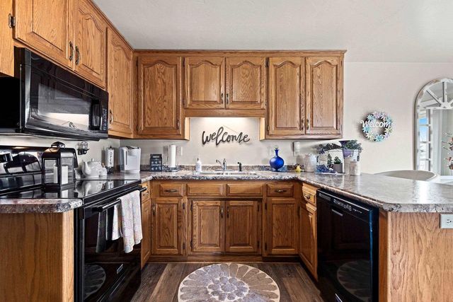 2822 AQUARIUS ROAD, Green Bay, WI 54311