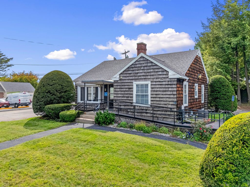 467 Sabattus Street, Lewiston, ME 04240 — exterior