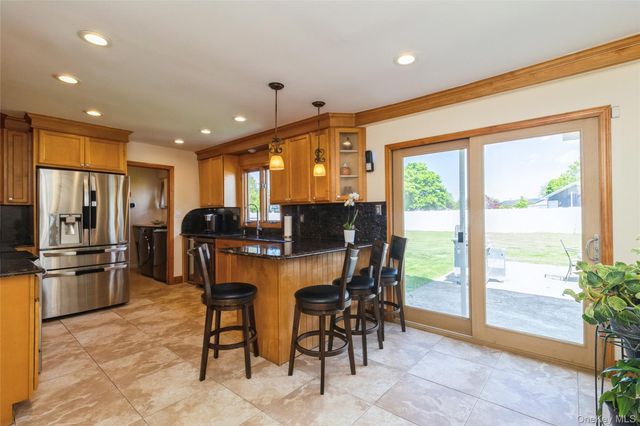 51 Oleeta Road, Mount Sinai, NY 11766
