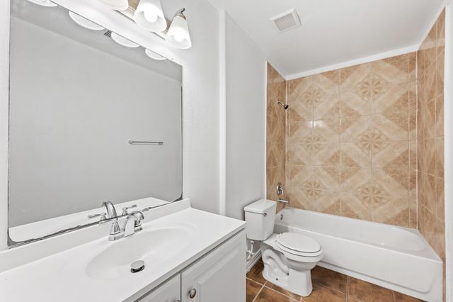 1610 Saint Barbe Street, Hempstead, TX 77445