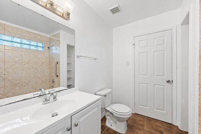 1610 Saint Barbe Street, Hempstead, TX 77445