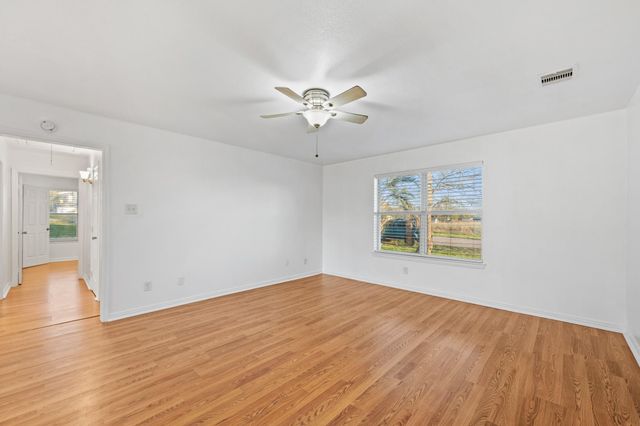 1610 Saint Barbe Street, Hempstead, TX 77445