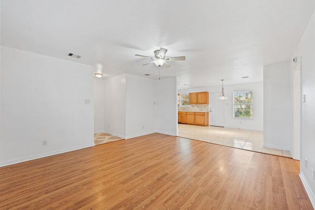 1610 Saint Barbe Street, Hempstead, TX 77445