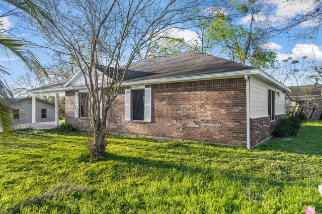 1610 Saint Barbe Street, Hempstead, TX 77445