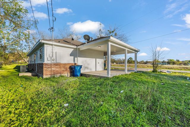 1610 Saint Barbe Street, Hempstead, TX 77445