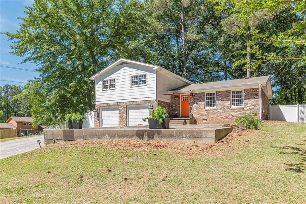 2851 Lloyd Road, Decatur, GA 30034