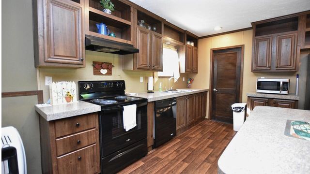 157 Roblyer Road, Benton, TN 37307