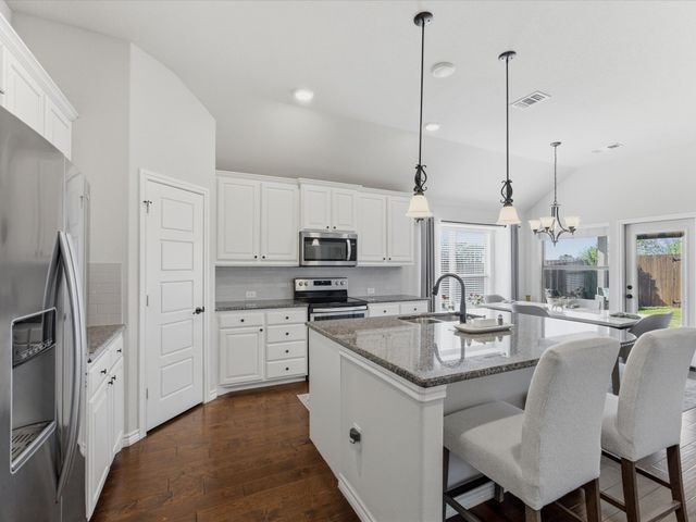 5444 Quiet Woods Trail, Fort Worth, TX 76123