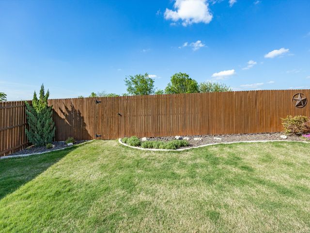 5444 Quiet Woods Trail, Fort Worth, TX 76123