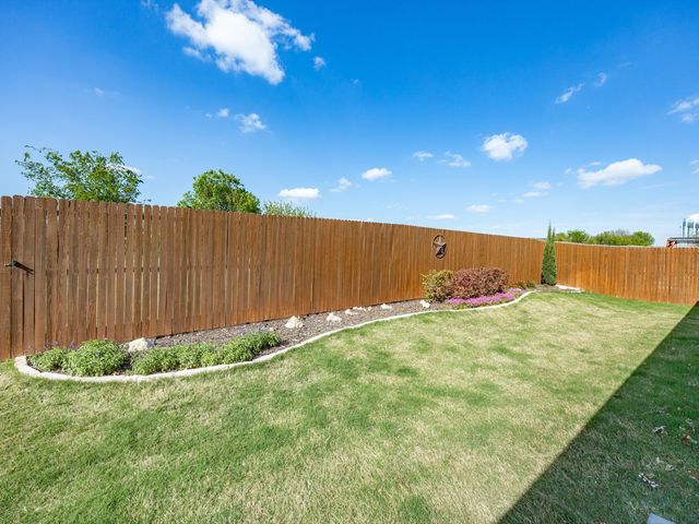 5444 Quiet Woods Trail, Fort Worth, TX 76123