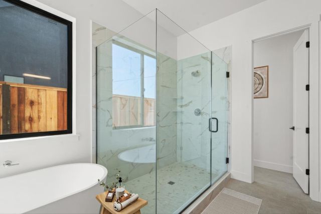 420 Maria 37, Hollister, CA 95023