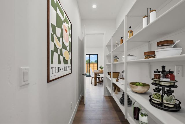 420 Maria 37, Hollister, CA 95023