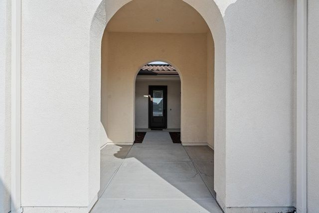 420 Maria 37, Hollister, CA 95023