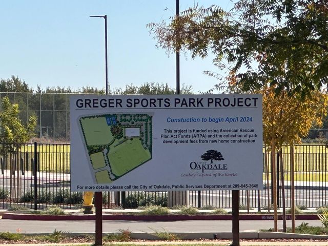 1039 Longview Dr, Oakdale, CA 95361