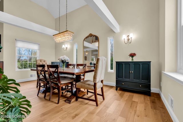 190 Kentucky Way, Freehold, NJ 07728