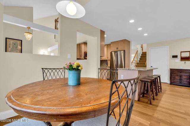 190 Kentucky Way, Freehold, NJ 07728