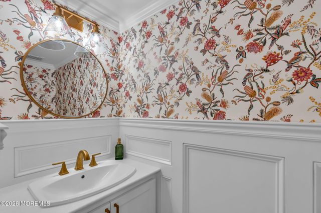 190 Kentucky Way, Freehold, NJ 07728