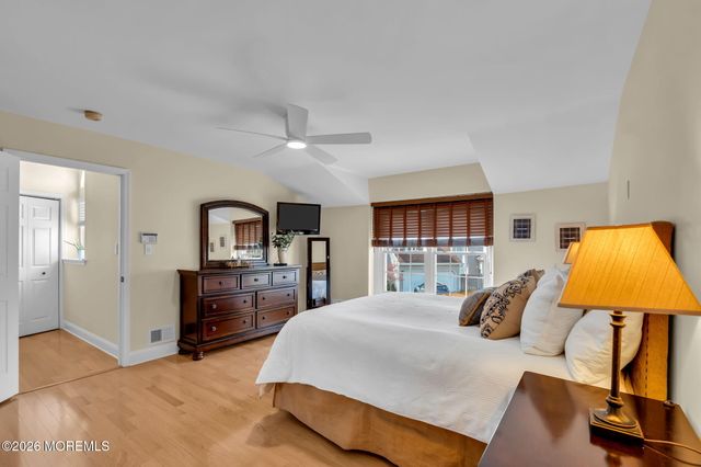 190 Kentucky Way, Freehold, NJ 07728