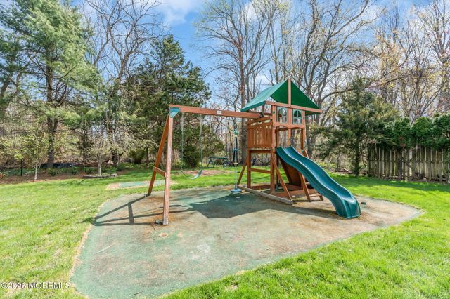 190 Kentucky Way, Freehold, NJ 07728