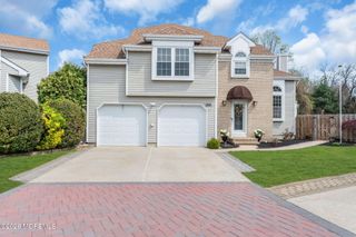 190 Kentucky Way, Freehold, NJ 07728