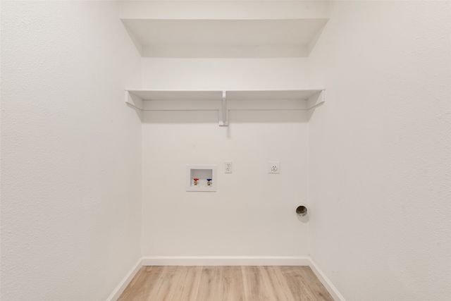 1933 Garden Crest Lane, Dallas, TX 75232