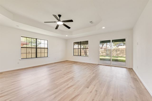 1933 Garden Crest Lane, Dallas, TX 75232