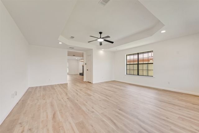 1933 Garden Crest Lane, Dallas, TX 75232