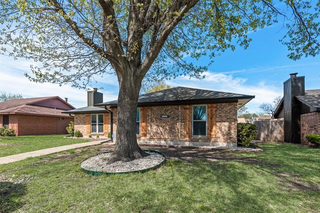 1933 Garden Crest Lane, Dallas, TX 75232