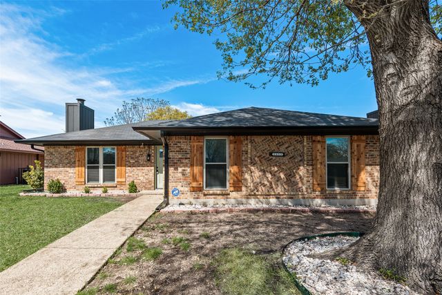 1933 Garden Crest Lane, Dallas, TX 75232