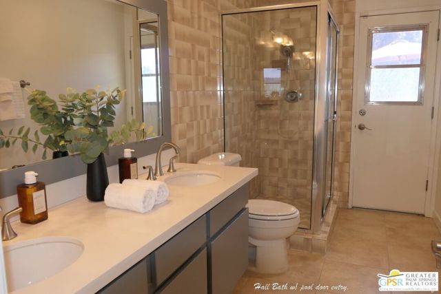 952 N Camino Condor, Palm Springs, CA 92262
