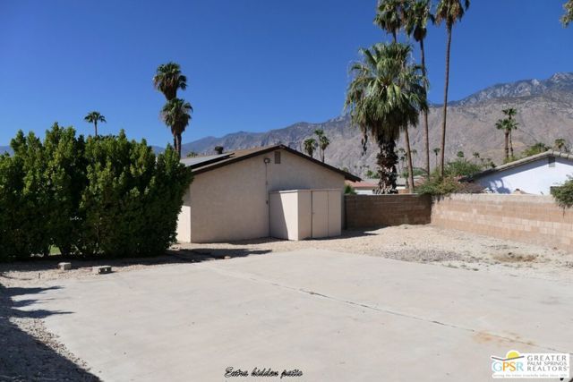 952 N Camino Condor, Palm Springs, CA 92262