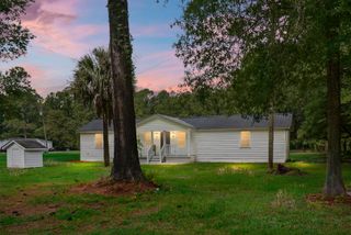 1393 Harristown Road, Bonneau, SC 29431
