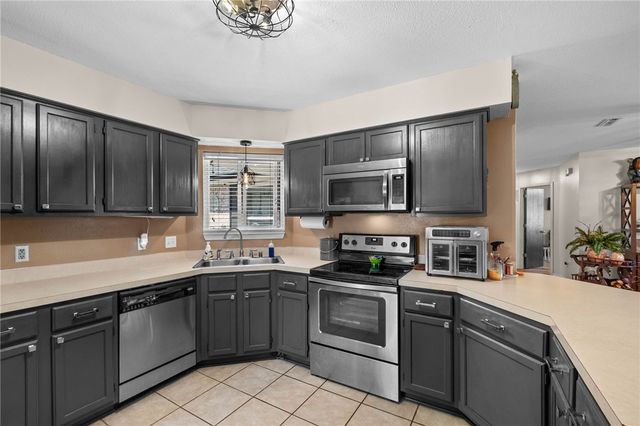 118 Fox Run Place A&B, Lowell, AR 72745