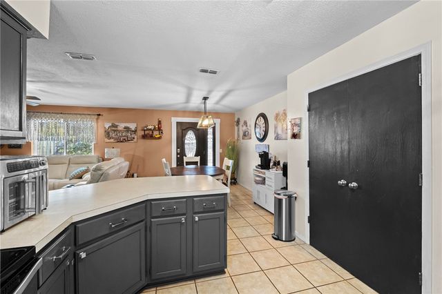 118 Fox Run Place A&B, Lowell, AR 72745