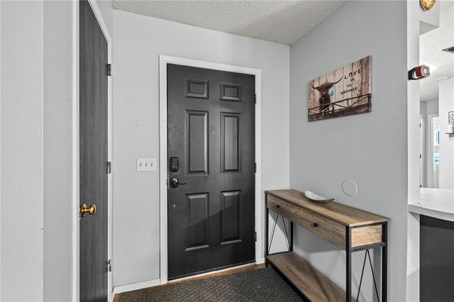 118 Fox Run Place A&B, Lowell, AR 72745