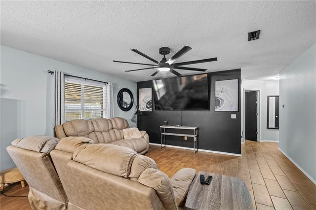 118 Fox Run Place A&B, Lowell, AR 72745