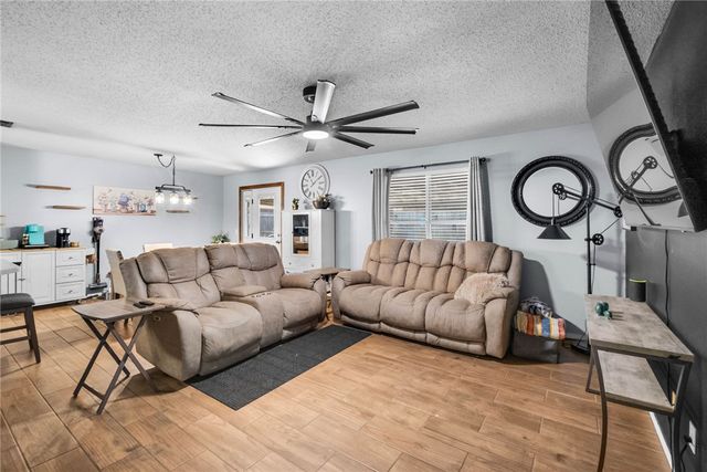 118 Fox Run Place A&B, Lowell, AR 72745