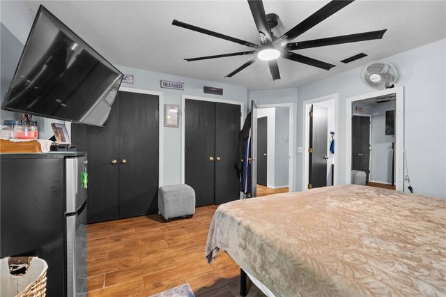 118 Fox Run Place A&B, Lowell, AR 72745