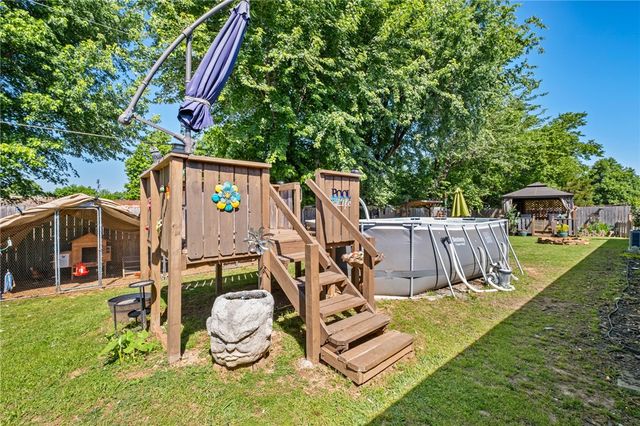 118 Fox Run Place A&B, Lowell, AR 72745